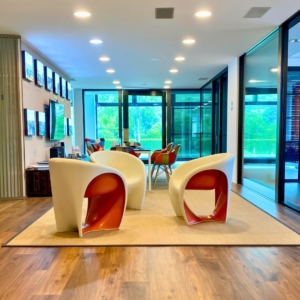 SHOWROOM-CETOS-ZONA-CENTRALE-RICEVIMENTO-CLIENTI-1 SHOWROOM-CETOS-ZONA-CENTRALE-RICEVIMENTO-CLIENTI-1